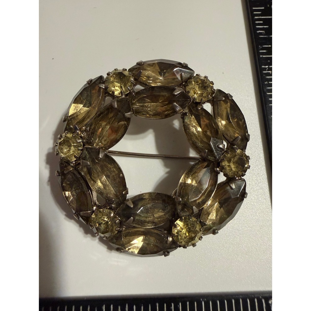 Vintage Smoky Topaz Rhinestone Wreath Brooch Silver Tone Marquise Round Pin